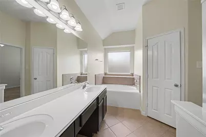 10035 Arcadian Springs Lane, Tomball, TX 77375 - Photo 16