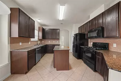 10035 Arcadian Springs Lane, Tomball, TX 77375 - Photo 4
