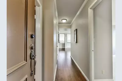 3525 Sage Road #704, Houston, TX 77056 - Photo 10