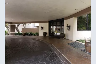 3525 Sage Road #704, Houston, TX 77056 - Photo 4