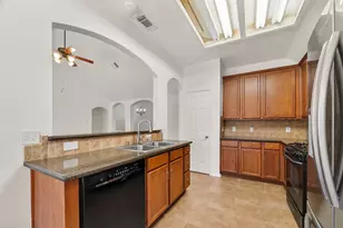 2905 Fountain Brook Ct, Pearland, TX 77584 - Photo 20