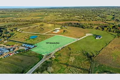 107 Astoria Avenue, Round Top, TX 78954 - Photo 2
