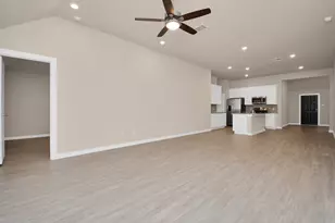 2734 San Bernard Dr, Fresno, TX 77545 - Photo 16