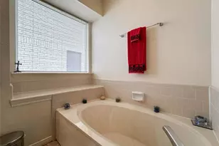 16747 Square Rigger Ln, Friendswood, TX 77546 - Photo 22