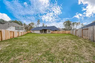 213 McCrea Ct, Montgomery, TX 77316 - Photo 46