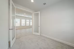 213 McCrea Ct, Montgomery, TX 77316 - Photo 8
