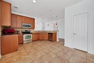 13738 View Meadow Ln, Houston, TX 77034 - Photo 12