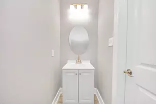 2608 Campbell St, Houston, TX 77026 - Photo 6