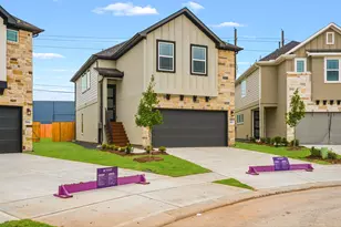 2990 Pk Hl Ln, Stafford, TX 77477 - Photo 2
