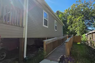 11821 Cardiff Rd, Houston, TX 77076 - Photo 6