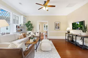 910 9th St, Galveston, TX 77550 - Photo 10