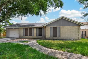 2714 S Brompton Dr, Pearland, TX 77584 - Photo 1