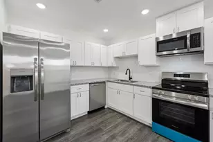 3912 Woolworth St, Houston, TX 77026 - Photo 6