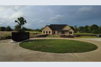 1863 Jones Drive, Alvin, TX 77511 - Photo 2