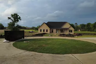 1863 Jones Dr, Alvin, TX 77511 - Photo 2