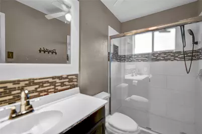48 Ranch House Loop, Angleton, TX 77515 - Photo 20