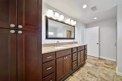 6318 Woodbrook Lane, Houston, TX 77008 - Photo 20