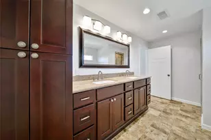 6318 Woodbrook Ln, Houston, TX 77008 - Photo 20