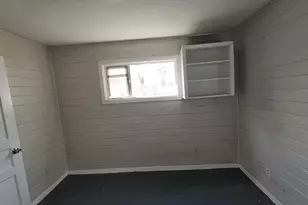 6909 Kittridge St, Houston, TX 77028 - Photo 8