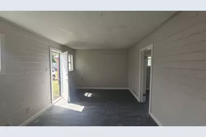 6909 Kittridge Street, Houston, TX 77028 - Photo 2