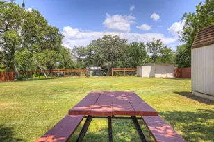 580 E Zipp Rd, New Braunfels, TX 78130 - Photo 38