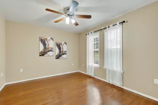 580 E Zipp Rd, New Braunfels, TX 78130 - Photo 30