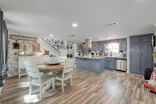 281 N Shady Oaks Dr, Point Blank, TX 77364 - Photo 14