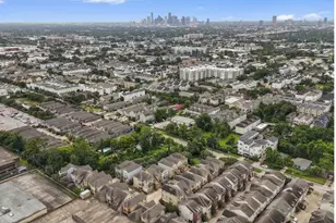 1421 W 26th St, Houston, TX 77008 - Photo 20