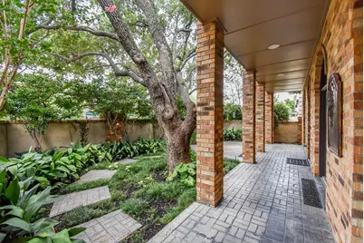 1601 Nantucket Drive #A, Houston, TX 77057 - Photo 2
