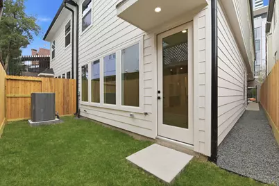 1434 Alexander Street, Houston, TX 77008 - Photo 24