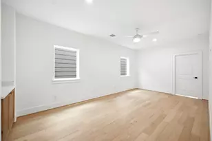 1434 Alexander St, Houston, TX 77008 - Photo 16