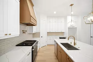 1434 Alexander St, Houston, TX 77008 - Photo 12