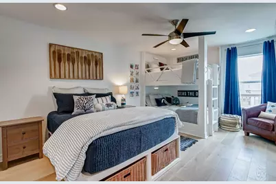 963 Palm Ridge Drive, Crystal Beach, TX 77650 - Photo 18