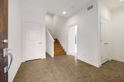 1146 Hempstead Villa Lane, Houston, TX 77008 - Photo 4