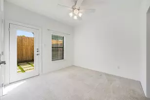 1146 Hempstead Villa Ln, Houston, TX 77008 - Photo 6