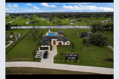 708 Winchester Trail, Angleton, TX 77515 - Photo 14