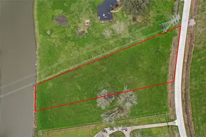 708 Winchester Trail, Angleton, TX 77515 - Photo 6