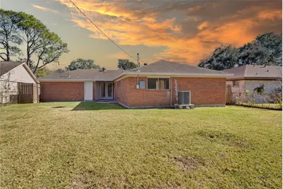 5330 Royal Oak Drive, Texas City, TX 77591 - Photo 20