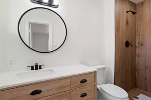 5330 Royal Oak Dr, Texas City, TX 77591 - Photo 14