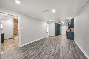 12812 Shannon Hills Dr, Houston, TX 77099 - Photo 8