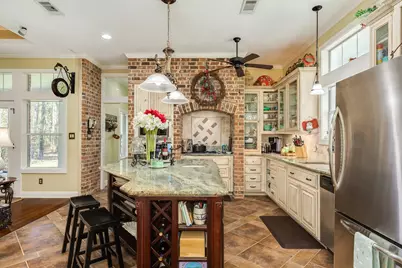 7210 Timberwilde Drive, Alvin, TX 77511 - Photo 18