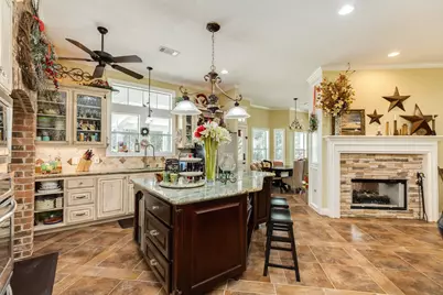 7210 Timberwilde Drive, Alvin, TX 77511 - Photo 16