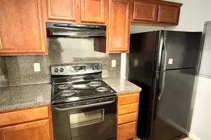 700 Thicket Ln, Houston, TX 77079 - Photo 8