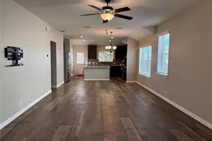 649 Jaboncillo St, New Braunfels, TX 78132 - Photo 6