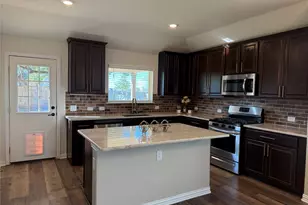 649 Jaboncillo St, New Braunfels, TX 78132 - Photo 8