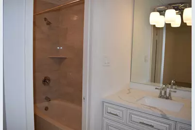6501 Gambier Lane, Bellaire, TX 77401 - Photo 14