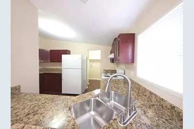 9 Ridgeway Drive, Conroe, TX 77303 - Photo 4