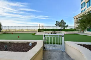 801 E Beach Dr, Galveston, TX 77550 - Photo 4