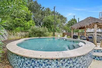 3807 Avenue R, Galveston, TX 77550 - Photo 34