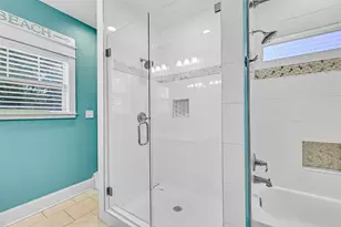 3807 Avenue R, Galveston, TX 77550 - Photo 22